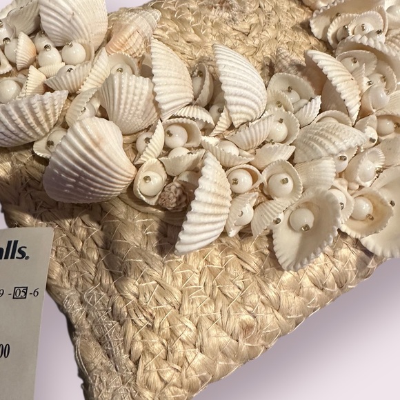 NWT Sigrid Olsen Tan Clutch with Sea Shell Embellishments - Picture 5 of 9